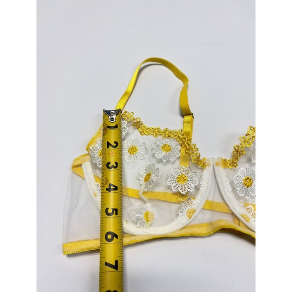 Moxy Daisy Embroidered Mesh Bra Yellow White Sheer Floral SMALL - Picture 9 of 10